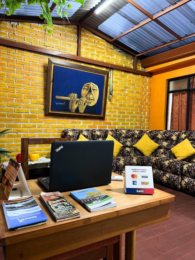Hostal Casa Del Cafe Bogotá Eksteriør bilde